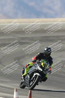 media/Oct-30-2025-Racers Edge (Thu) [[dabbdaf680]]/3-B Group/Session 2 (Bowl Exit)/